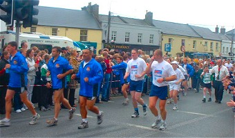 Athletes from New Zealand Pass Through Naas